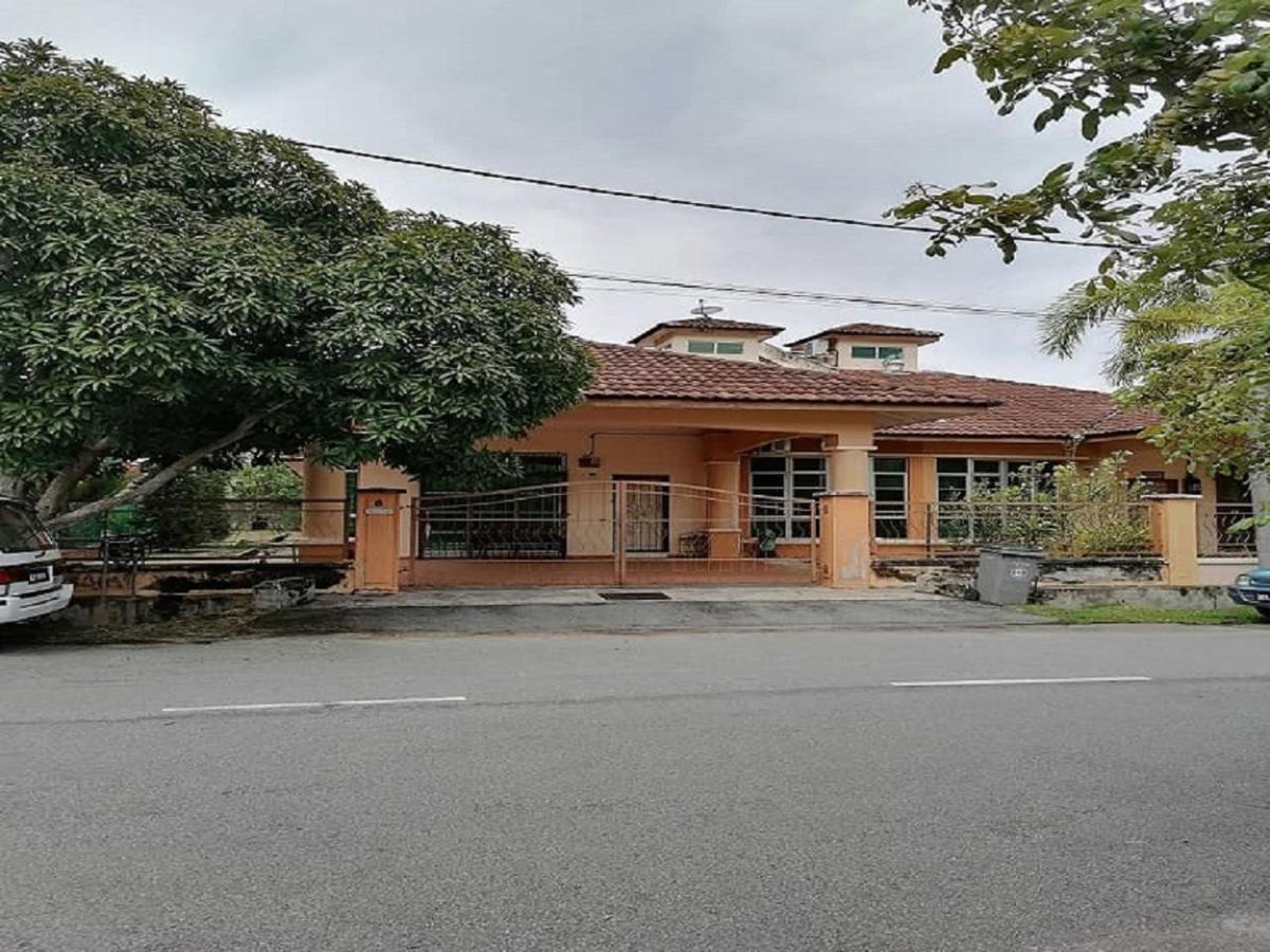 Bukit Baru Homestay Malacca エクステリア 写真
